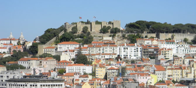 Visitando o Castelo de São Jorge em Lisboa