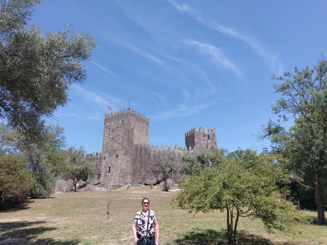 Castelo de Guimarães em Portugal, vamos conhecer?